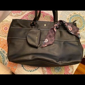Tommy Hilfiger Tote